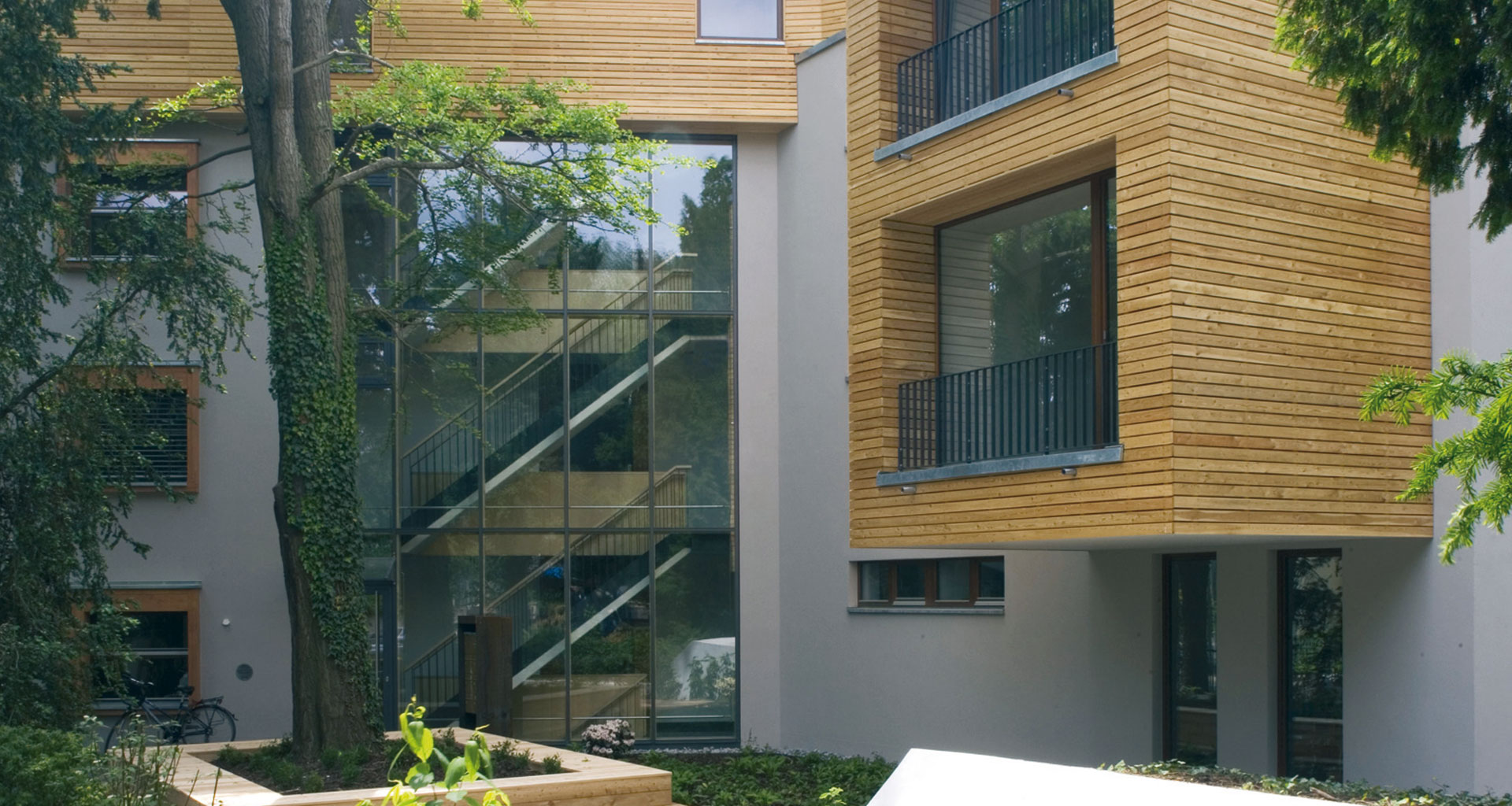 Referenz 27 Columbus Dresden